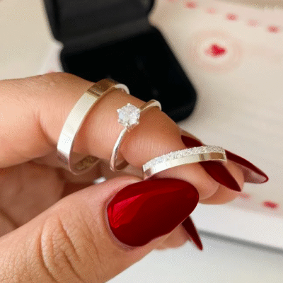 Aliança Prata Silent Bond - 4 mm  + Solitário